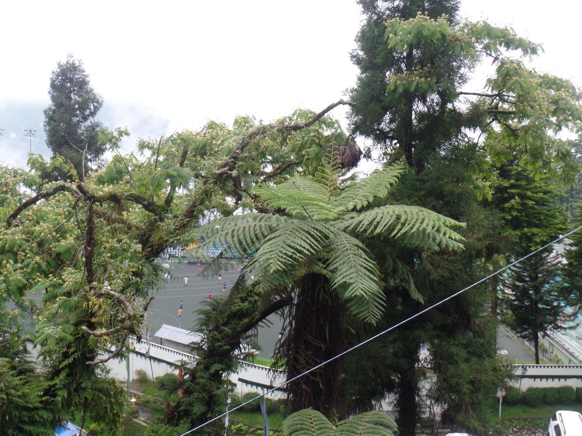 Himalayan Height Hotel Gangtok Bagian luar foto