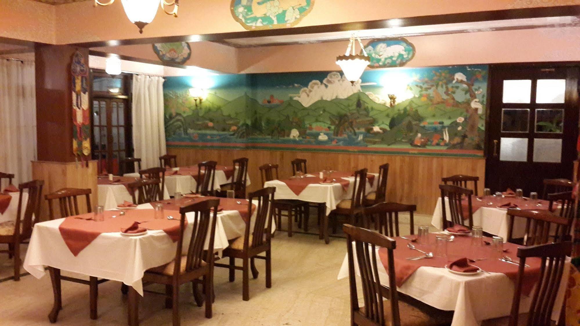 Himalayan Height Hotel Gangtok Bagian luar foto