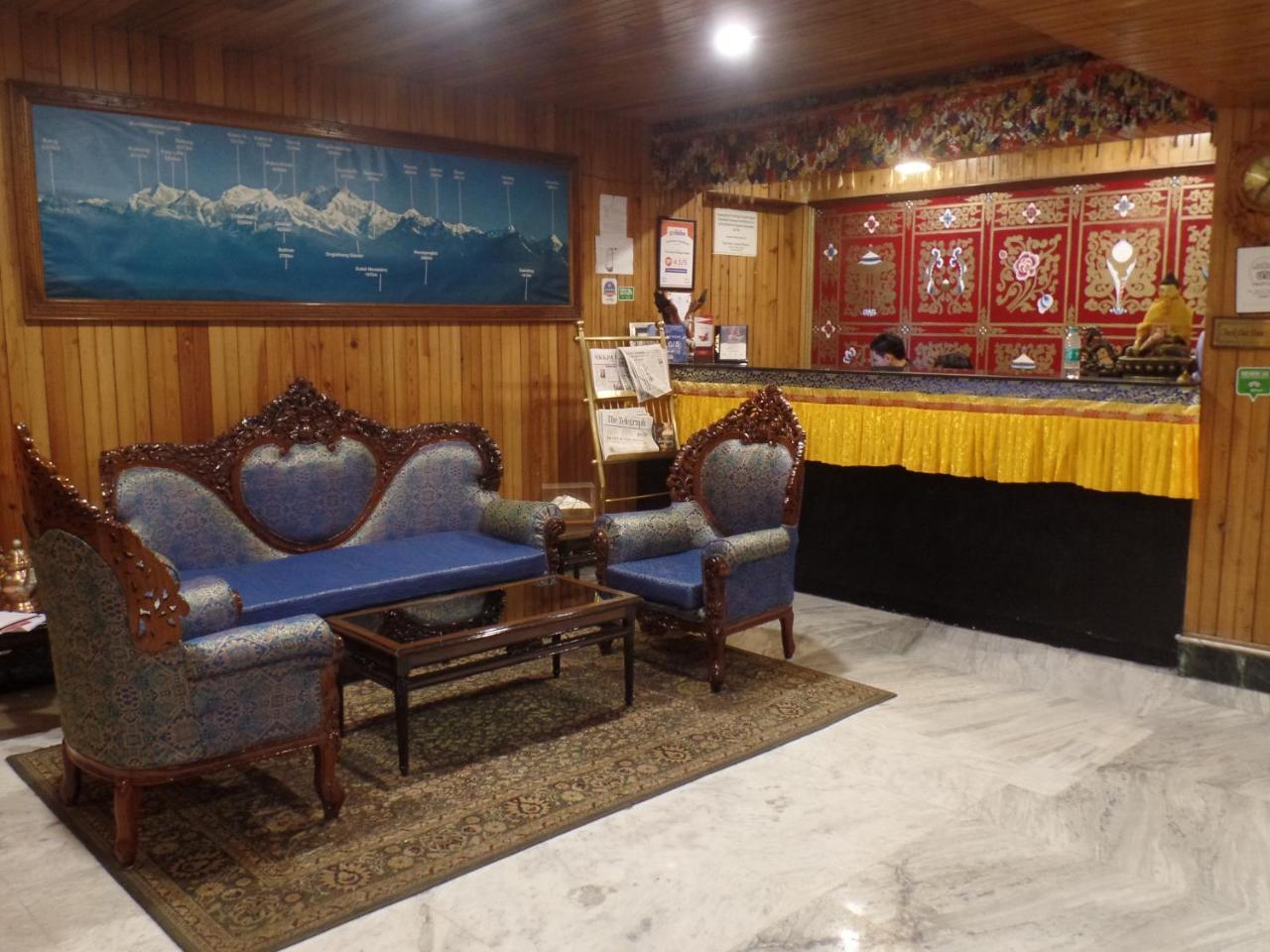 Himalayan Height Hotel Gangtok Bagian luar foto